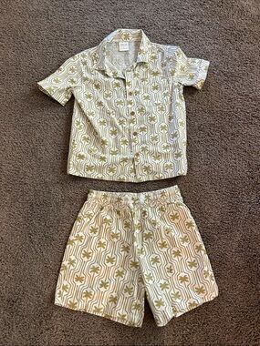 Kids' Cream and Olive Palm-Print Short Set